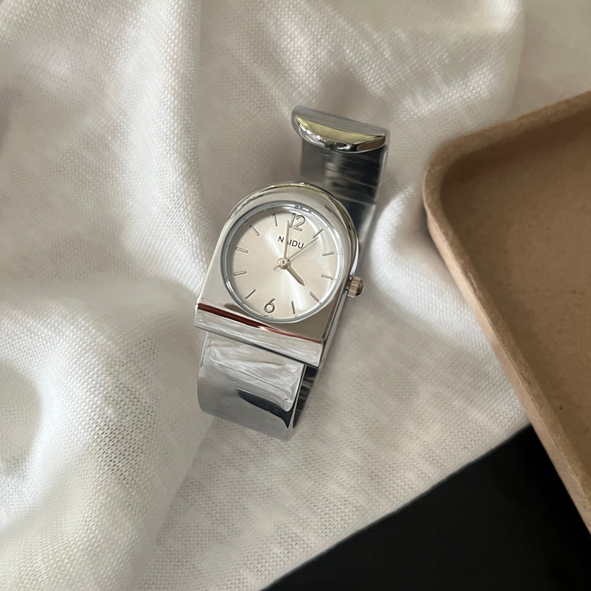 2026 새로운 골드 팔찌 시계 여성용 럭셔리 고급 맞 - Luxury Watch Level 리뷰 및 가격