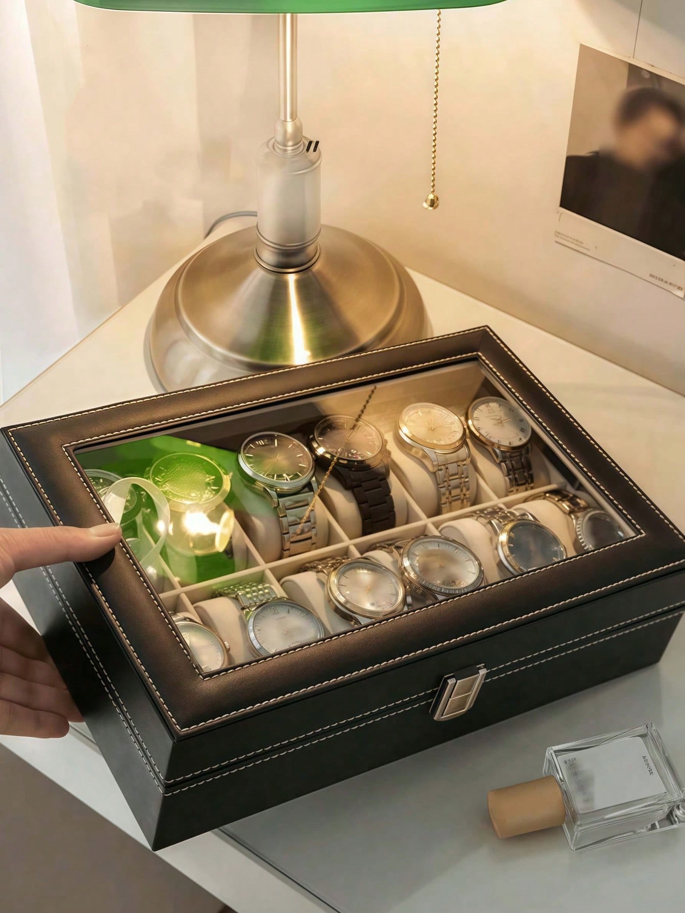 잠금장치가 있는 가죽 시계 상자, 대용량 시계 진열 케 - Luxury Watch Holder 리뷰 및 가격